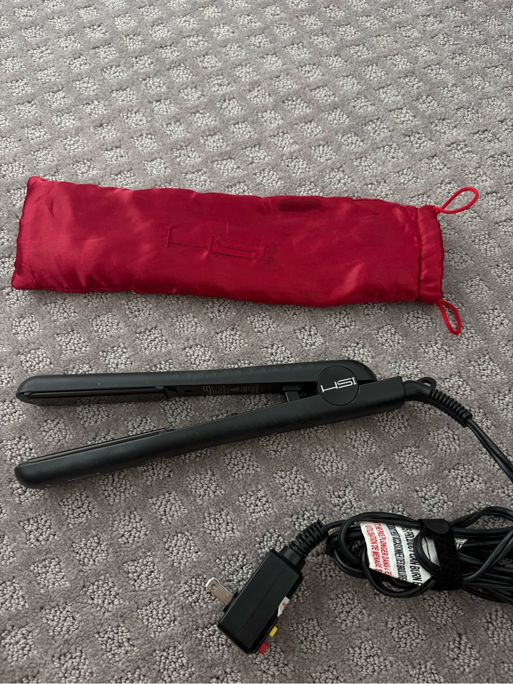 HSI Professional Black Flat Iron Hair Straightener with Red Pouch